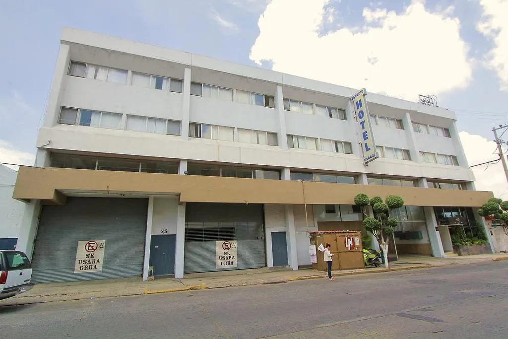 גואדלחארה Hotel Estadio