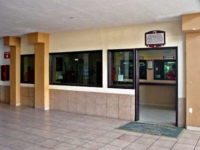 גואדלחארה Hotel Estadio 3*,