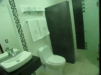 גואדלחארה Hotel Estadio