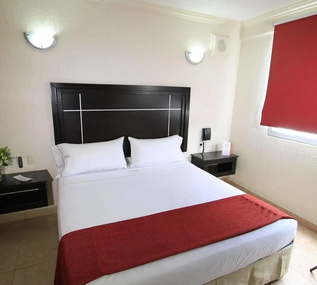 גואדלחארה Hotel Estadio